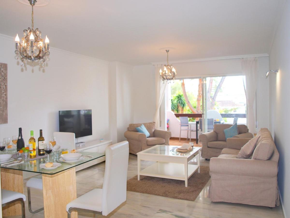 Sun Beach Apartment Estepona Buitenkant foto